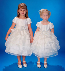 BELLA  FLOWERGIRL - Click for details